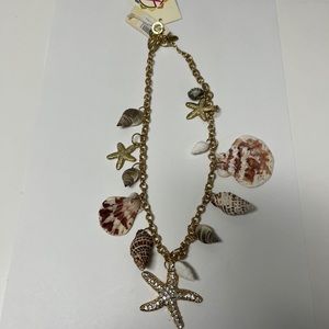 Amrita Singh Goldtone Beach Themed Statement Necklace with Natural Shells NWT.